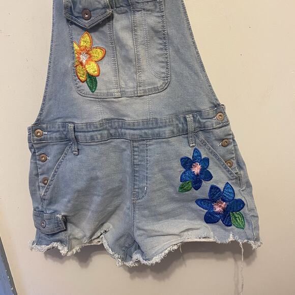 Y2K No Boundaries BlueDenim Bib Overall Shorts Girl Women Junior XL Embroidery - Picture 5 of 8